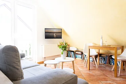 Wohnzimmer mit Essbereich