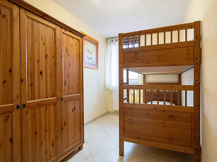 Das zweite Schlafzimmer mit Doppelstockbett