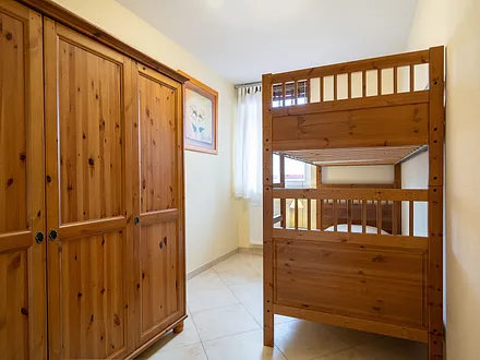 Das zweite Schlafzimmer mit Doppelstockbett