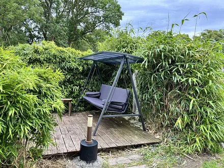 Hollywood-Schaukel im Garten mit Blick zur Ostsee und den schönen Lohmer Sonnenuntergängen