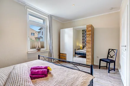 Schlafzimmer 1 Ansicht 2