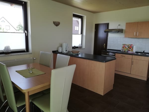 Ferienhaus "Edeltraud" - 3-Zimmer-Ferienwohnung Kachlin, Usedom