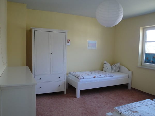 Ferienhaus "Iris" - 4-Zimmer-Ferienwohnung An de Waterkant ...