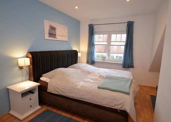 Haus Arielle 4 Zimmer Ferienwohnung Arielle Prerow Fischland Darss Zingst Ostsee Reisen De
