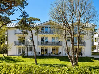 Bild: Helle, großzügige Wohnung, Meerblick, zwei Balkone
