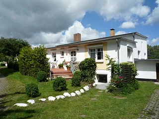 Bild: Fewos SeeRosen + Vogelhaus + Sommerwind