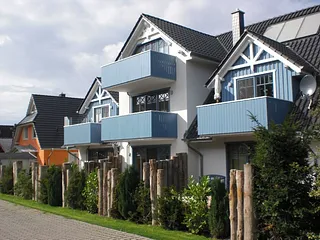 Bild: Exklusive Ferienwohnung m.Kamin 150m zum Strand