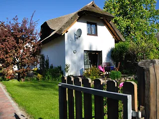 Bild: Ferienhaus" Ferien unterm Rohrdach"