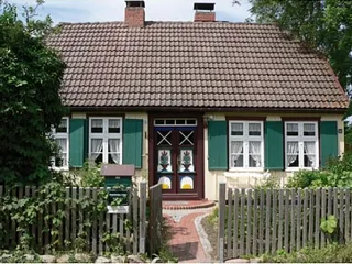 Bild: altes Kapitänshäuschen