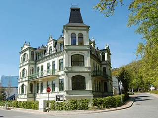 Bild: Villa Waldschloss - 200m zum Ostseestrand