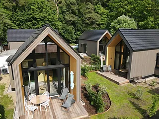 Bild: Lodges Usedom Haus 3 und Haus 4