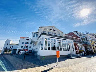 Bild: TOP-Adresse - Am Leuchtturm 1