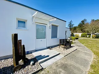 Bild: 13 Ferienhäuser am Strand/PKW-St. gratis