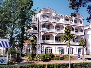 Bild: Villa und Haus Strandburg - teilweise Ostseeblick