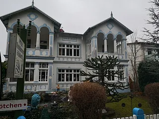 Bild: Villa "Kunterbunt" Taun Fischer un sin Fru