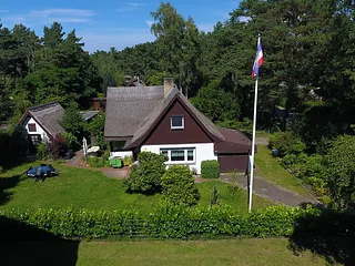 Bild: Schlafen unterm Reetdach