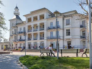 Bild: "Seeschloß" Heringsdorf mit Meerblick