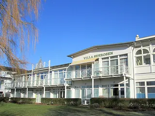 Bild: Villa Seerosen, BINZ, Schmachter See, Seepromenade