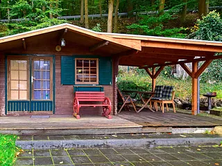 Bild: rustikales Ferienhaus Strandbude