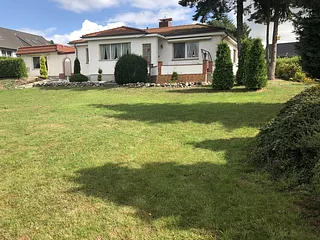 Bild: Ferienwohnungen am Wiesenrand