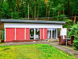 Bild: idyllisches Ferienhaus Strandhaus mit Terrasse