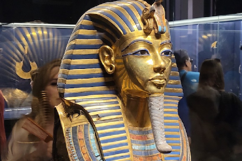 La Máscara de Tutankamón: Guía Completa