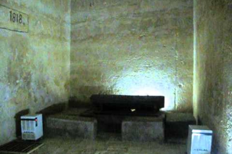 Una Camera segreta dentro la Piramide di Chefren, la piramide di chefren