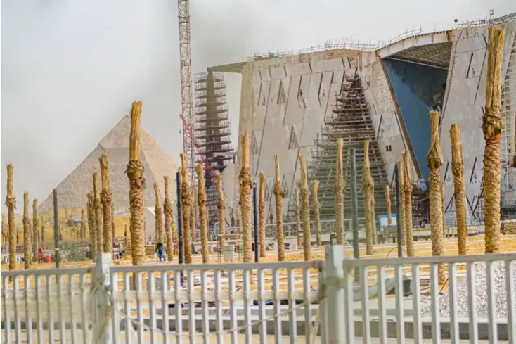 una fase della costruzione del museo, grande museo egizio