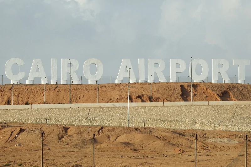 aeroporto internazionale del cairo