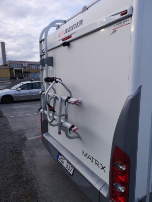 Bak med cykelhållare