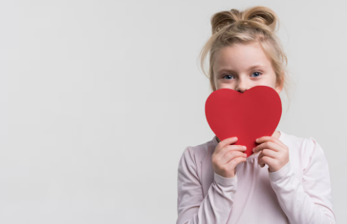 Kalbinde Üfürüm Duyulan Her Çocuğun Değerlendirilmesi Gerekir