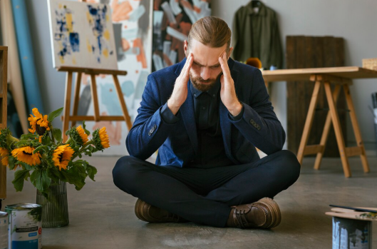 okb-zihnin-kiskacindaki-yasamlar