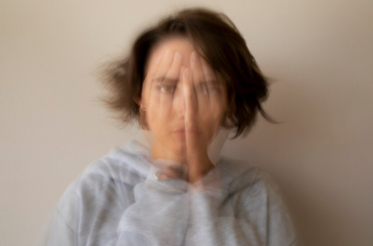 Panik Atak: Kontrol Kaybı Hissiyle Baş Etmenin Yolları