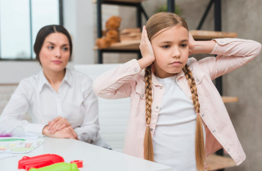 Ergenlikte Dikkat Eksikliği: Belirti mi, Sorun mu? - Uzm. Psk. Selva Filiz