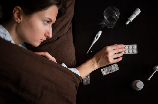 Antidepresanlar bağımlılık yapar mı? - Prof. Dr. Pınar Çetinay Aydın