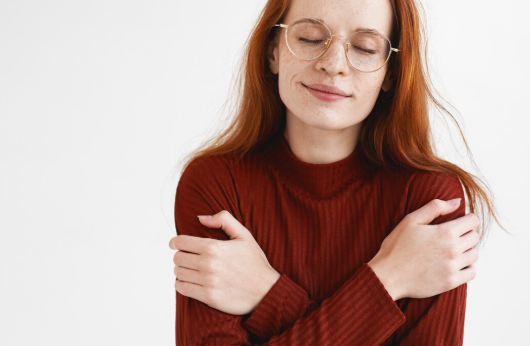 Kendine Şefkat ve Özsaygı: İç Sesinizi Dönüştürmenin Mümkün Olduğunu Biliyor musunuz? - Uzm. Psk. Meliha Karayay