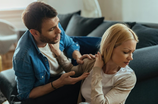 partner-iliskilerinde-duygusal-ihmal-ve-duygusal-istismar-uzm-kl-psk-dilara-gurel