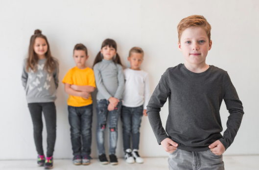 Yan yana duran 5 çocuk düşünün… - Psk. Beyza Aşan