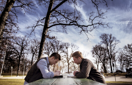 arada-kalmis-bir-toplum-turkiyenin-yeni-karakteristik-portresi-uzm-psk-esra-ozel