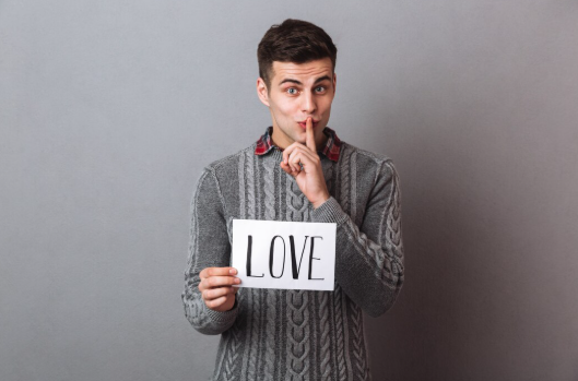 Aşk mı, Yoksa Evrimsel Bir Yatırım Stratejisi mi? - Uzm. Psk. Esra Özel