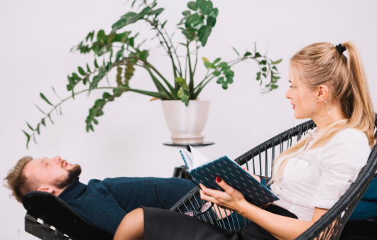 Geştalt Terapi ile Kaygıyı Yönetmek ve Kendinizle Temas Kurmak - Uzm. Psk. Tolga Özkanca