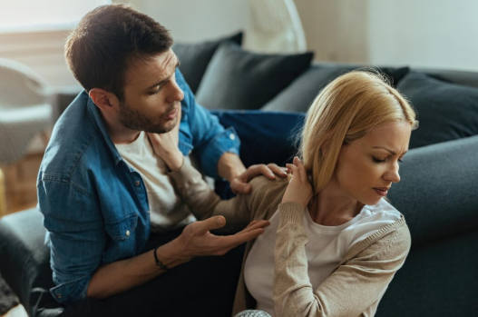 Toksik Pozitiflik: Her Zaman İyi Hissetmek Zorunda Değilsiniz - Uzm. Psk. Meliha Karayay