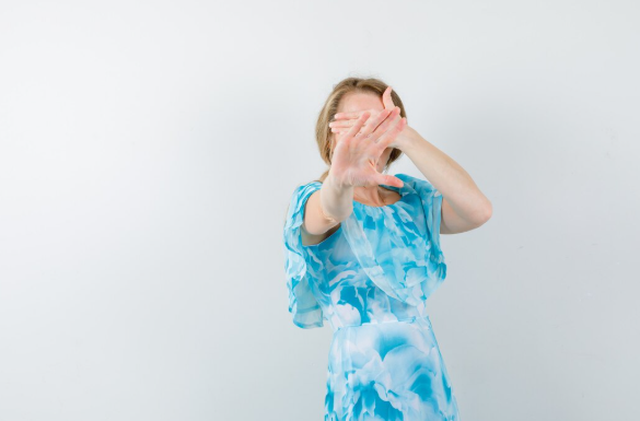 dusuk-ozsayginin-belirtileri-nelerdir-psk-busra-karabacak