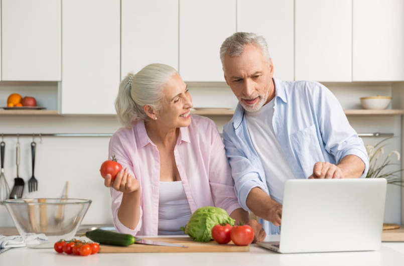 Longevity Beslenmesi Gerçekten İşe Yarıyor Mu? Hücresel Sağlığın Bilimsel Formülü - Dyt. Zülal Yalçın