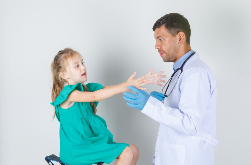 Bir Doktor Otizm Diyor, Diğeri Uyaran Eksikliği: Çocuğum İçin Ne Yapmalıyım? - Uzm. Dkt. Nurcan Eren