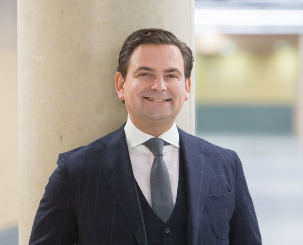 herr-dr-breyer-im-jameda-interview