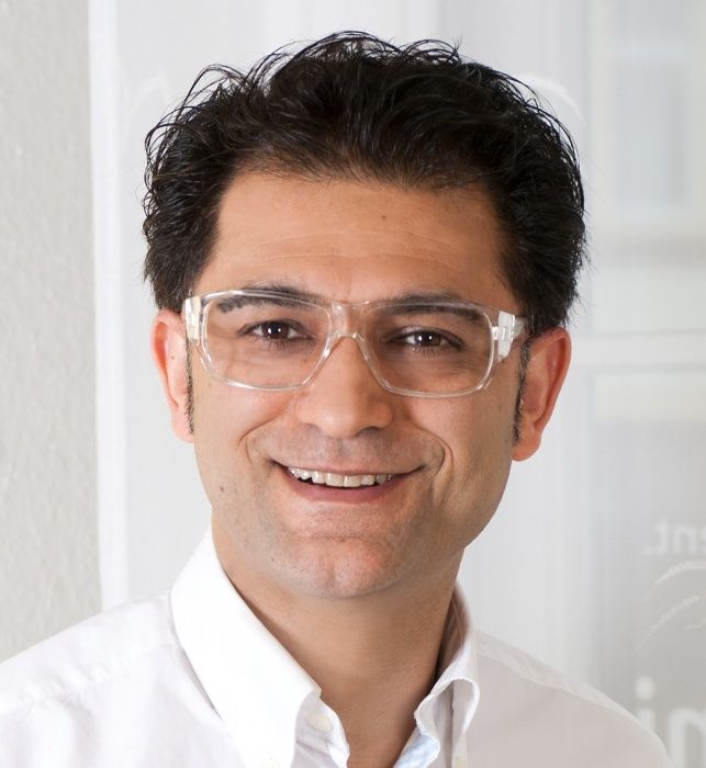 herr-dr-med-dent-ali-sohani-im-jameda-interview