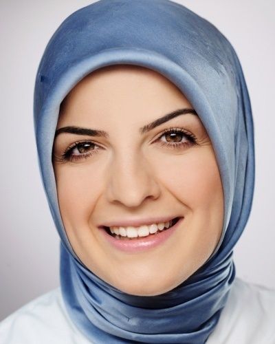 das-jameda-interview-9-fragen-an-frau-seyma-nur-oelcer