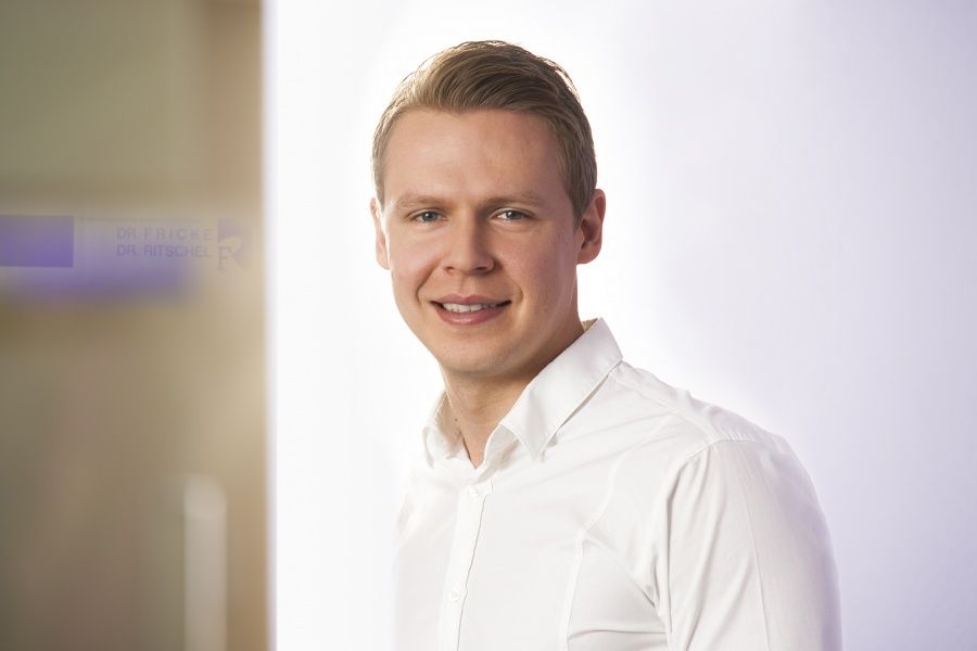 herr-dr-med-dent-robert-ritschel-im-jameda-interview