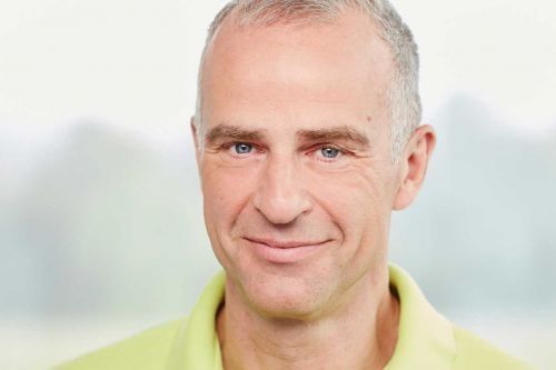 herr-dr-ulf-gaertner-im-jameda-interview